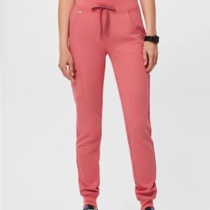 Figs Women's Coral Jogger Pants